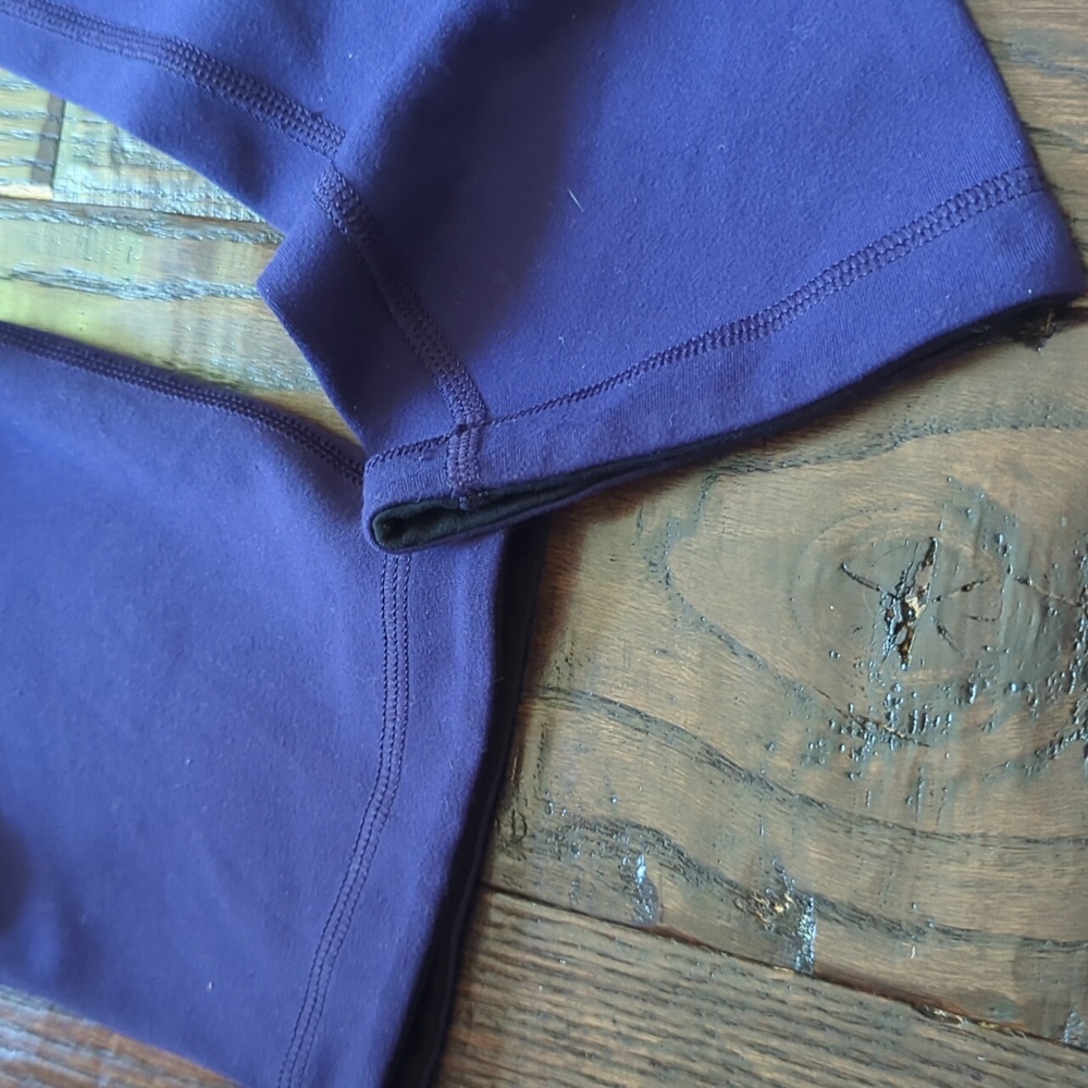 LULULEMON I Purple and Black Reversible Capri Workout Yoga Running Leggings, 8 - Picture 8 of 15